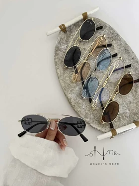 عینک MIU MIU