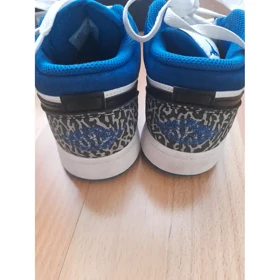 کفش جردن 1 آبی سفید طرح Low SE True Blue