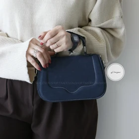 کیف زنانه دوشی - دستی مدل گلوریا جیر (سورمه ای)