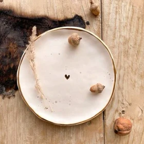 پیش دستی سفید ویانا