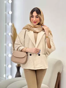 مانتو پانچ دو دکمه