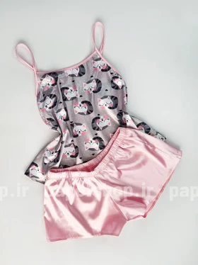 ست لباس خواب تاپ و شورتک ساتن طرح گربه و قلب