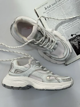 کتانی پنجره ای 2424 (سفید نقره ای)