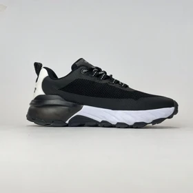 کفش راحتی اسکیچرز مدل مکس پروتکت مشکی سفید