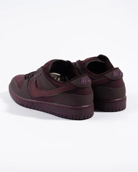 کتانی Nike