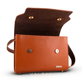 کیف دوشی زنانه چرم یلسان مدل نلین کد 121-PRM