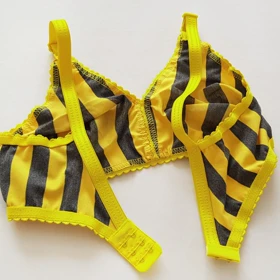 سوتین راه راه بدون فنر توری پرسی کد 105046