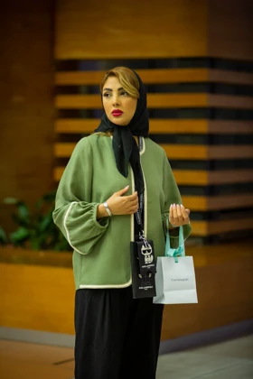 کت کنفی لاریسا