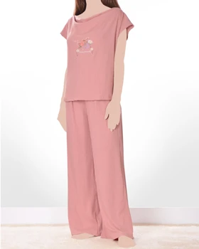 تیشرت و شلوار گل آبشاری زنانه