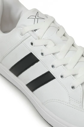 کتانی مردانه kinetix