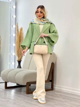مانتو پانچ دو دکمه