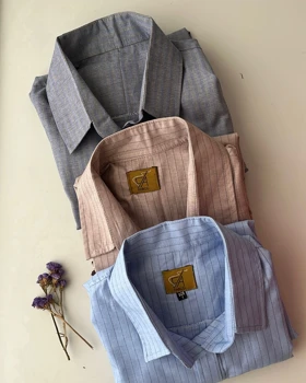 شومیز زنانه راه راه آبی _ کرم استایل روزمره با شلوار قهوه ای 079