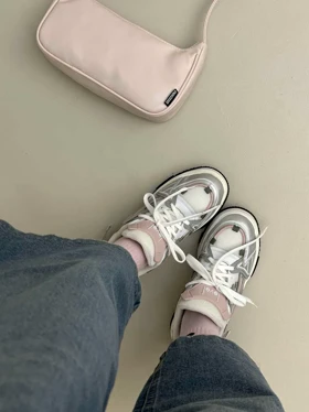 کتانی لژ پهن طرح NIKE