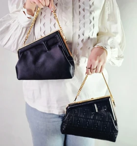 کیف فندی مجلسی 8700