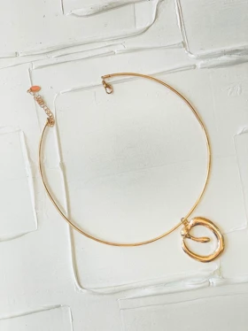 چوکر خاص طلایی (تخفیف: کمی نقطه های رنگ پریدگی )