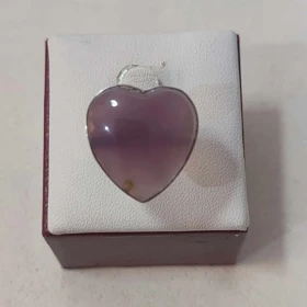 انگشتر نقره با سنگ عقیق سوسنی قلبی