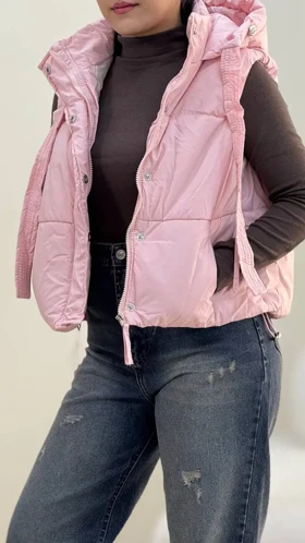 پافر کلاهدار سپید