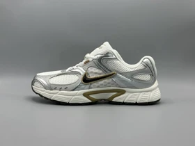کتانی نایکی وی 5 کی رانر سیلور طلایی/Nike