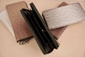 کیف پول زنانه