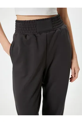 شلوار ورزشی Jogger با جیب کمر بلند و مناسب مناسب 5WAL40009IK