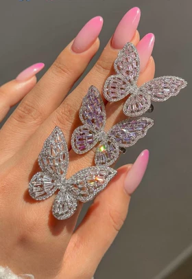 انگشتر پروانه