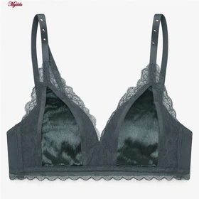 سوتین اسفنجی زنانه مدل بدون فنر رنگ نقره ای کد 5406-6172