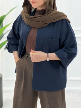 شکت زنانه المیرا رنگ سرمه‌ای قابل ست با شلوار جین