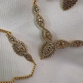 سرویس کامل برند شین مدل «اشک زرین» | تمام نگین با آبکاری طلا و گارانتی 1 ساله