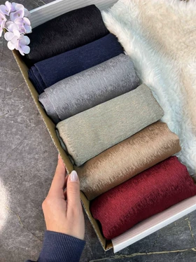 روسری شاینا