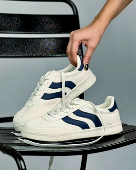 ونس سارا (کتانی زنانه موجی برند یرفا)