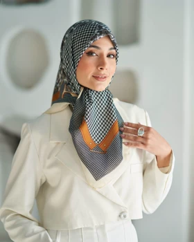 روسری نخی قواره 90 30189