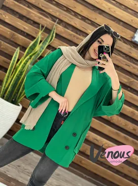 مانتو چهار دکمه آستین چاک