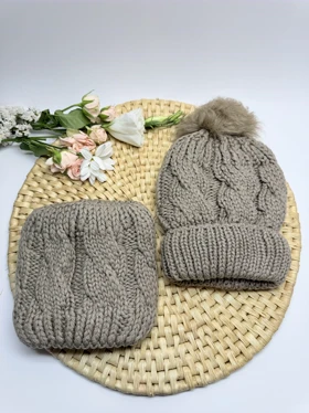 کلاه و شالگردن دخترانه و پسرانه کد 826 و 828 قسطی (نسکافه ای)