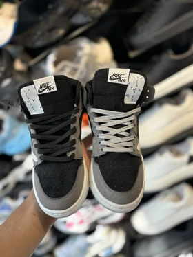 کتانی ترویس ساقدار مشکی طوسی