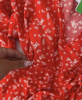 پیراهن قرمز گل‌دار🍒❤✨