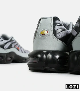 کفش کتانی مردانه و زنانه طوسی مشکی NIKE AirMax Plus TN Ultra