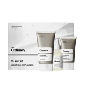 ست مراقبت روزانه پوست اوردینری The Ordinary مدل The Daily Set شامل پاک‌کننده، سرم هیالورونیک اسید و مرطوب‌کننده