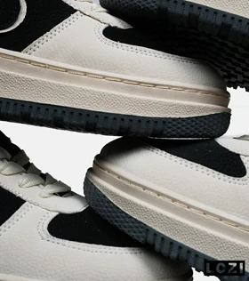 کفش مردانه و زنانه کرم مشکی NIKE AIR FORCE مدل 6627