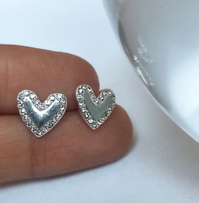 گل گوش رنگ نقره ای طرح قلب قفل میخی