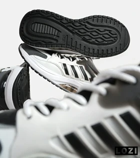 کفش کتانی مردانه سفید مشکی ADIDAS UltraBoost
