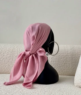 روسری کوتاه