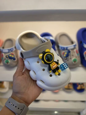 کراکس بچه گانه مدل لوییس