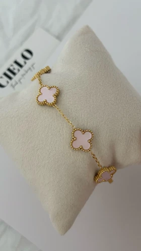 دستبند ونکلیف صورتی کم رنگ