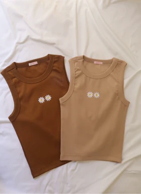 تاپ گلدوزی بابونه