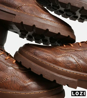 بوت مردانه قهوه ای Clarks