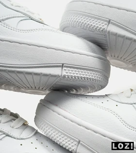 کفش مردانه و زنانه سفید Nike Gama Force Sail