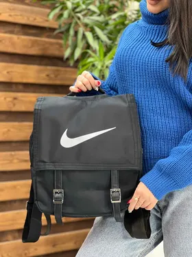 کوله برزنتی جلو سگک NIKE