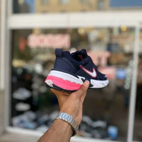 کتانی نایک V2K سرمه ای زنانه کد 6195