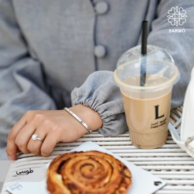 مانتو عروسکی