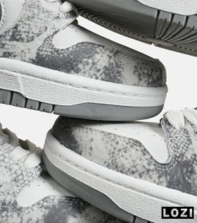 کفش کتانی مردانه و زنانه طوسی سفید NIKE dunk low steam puppet